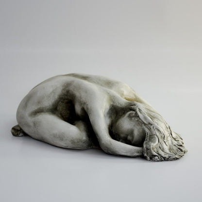 Ležeči ženski akt - Joga