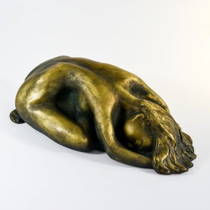 Ležeči ženski akt - Joga